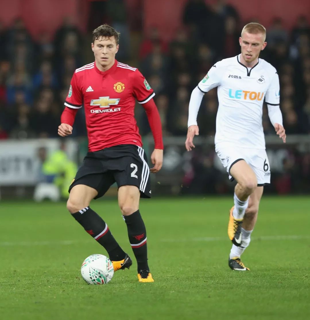 足球超級聯 足球超級聯