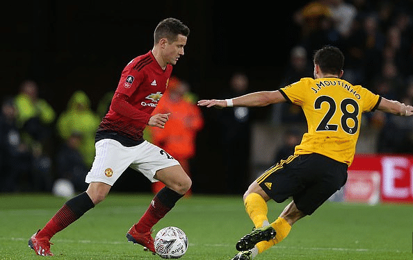 內改變球隊 內改變球隊