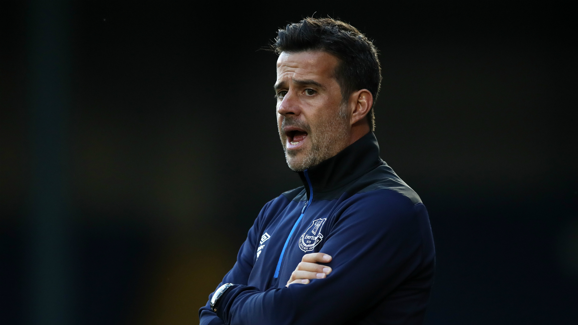 西蒙斯的浓 西蒙斯的浓